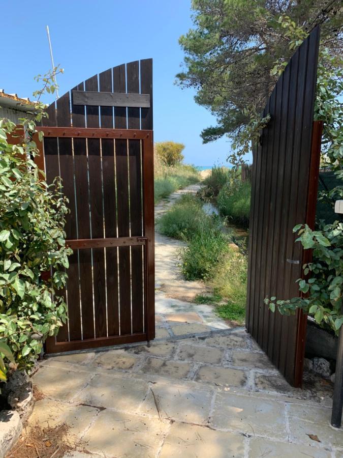La Dimora In Riva Al Mare Hotell Vieste Exteriör bild